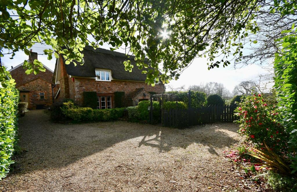 Dibbles Cottage
