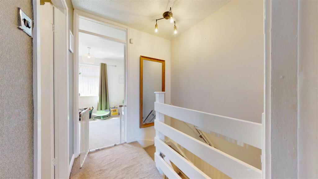 Hopkins Close Landing