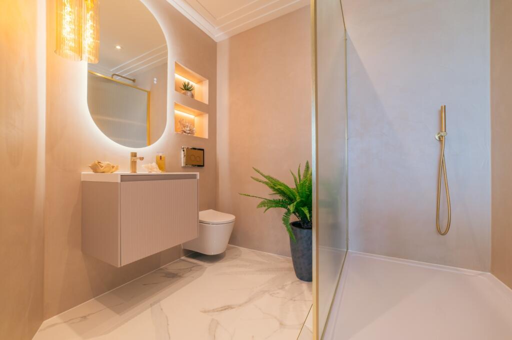 Award Winning CPS HOMES Media team_33