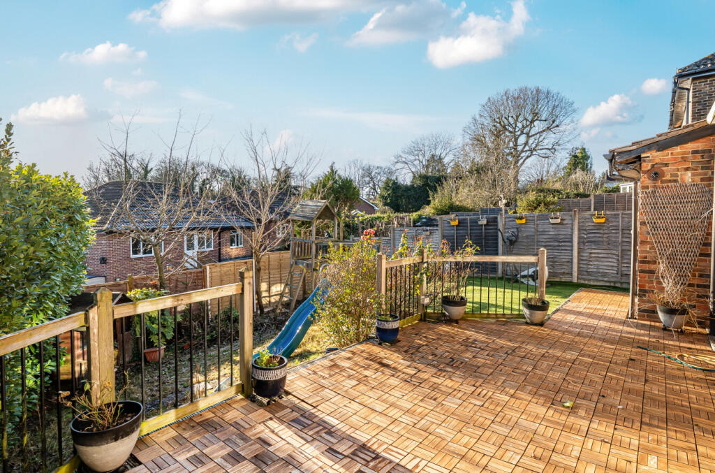 1388589-5-695bc1f...