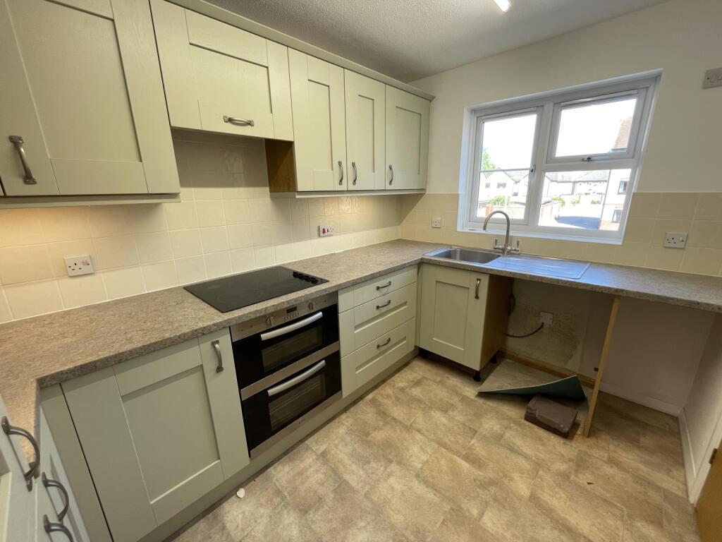 Kitchen 1