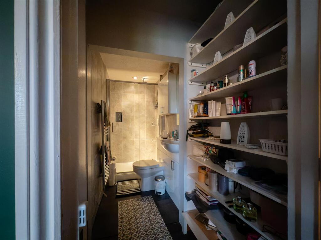 En Suite.jpg