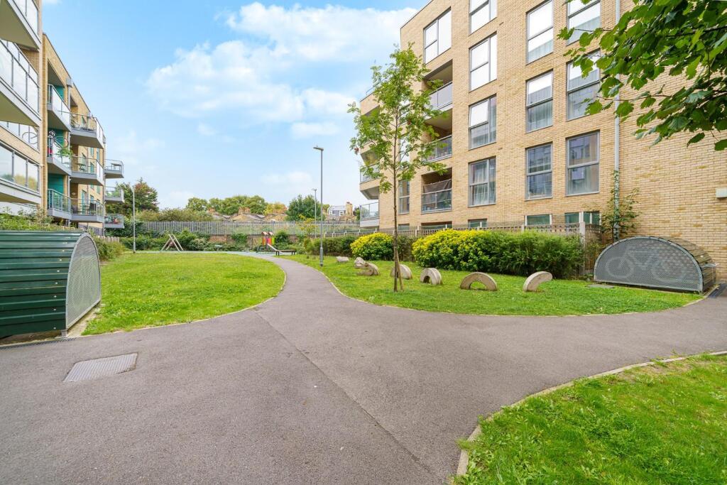 Communal grounds (2).jpg