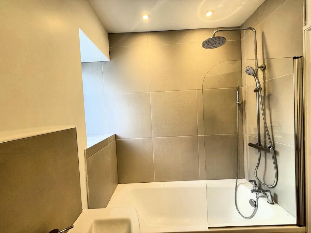 shower watts .JPG