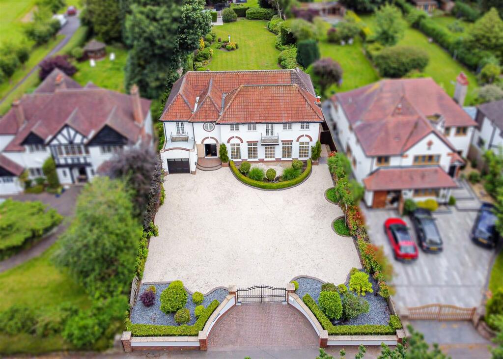 14 Wergs Hall Road-drone3.jpg