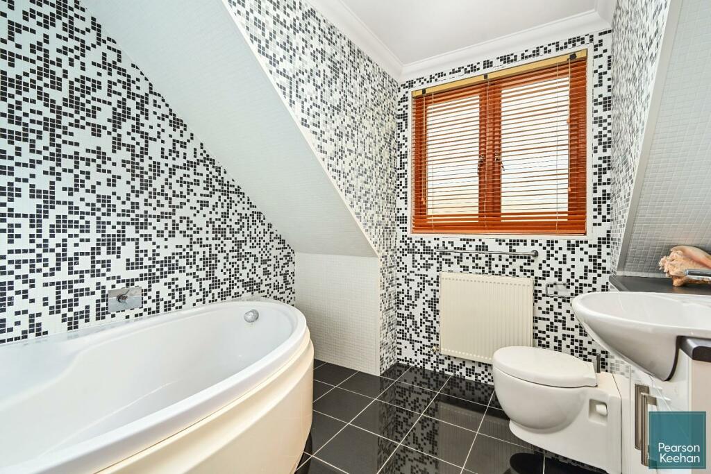 1 Graham Avenue, BN1 (35).jpg