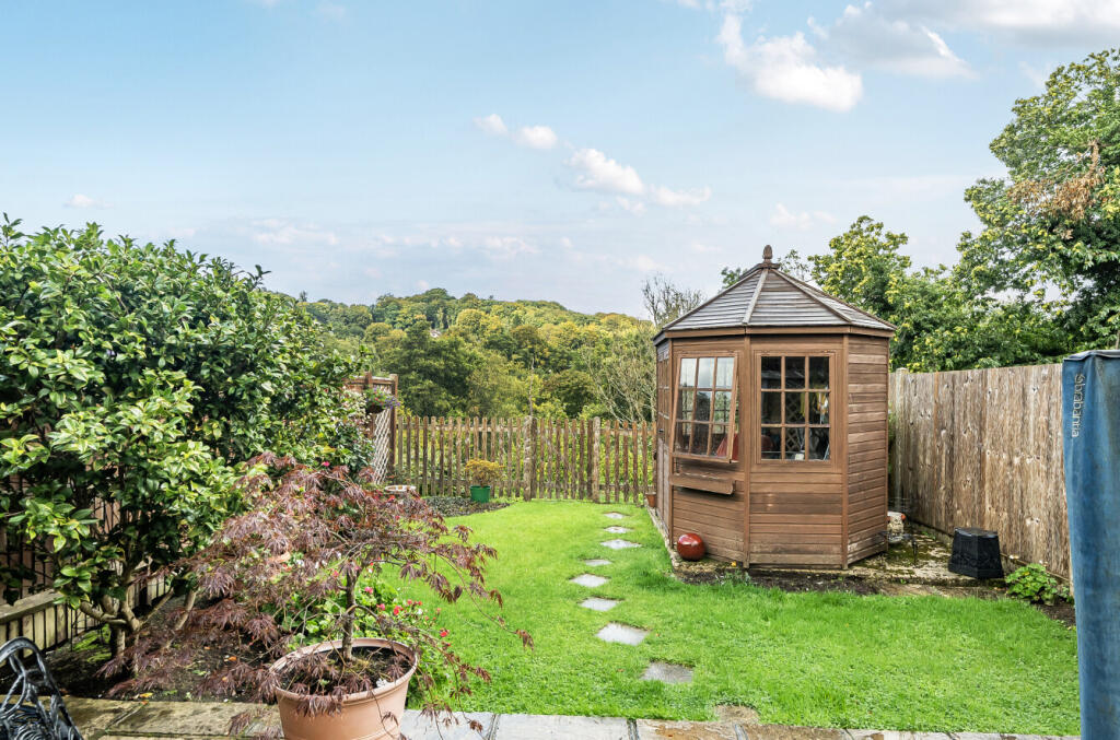 1353242-6-68c81ec...