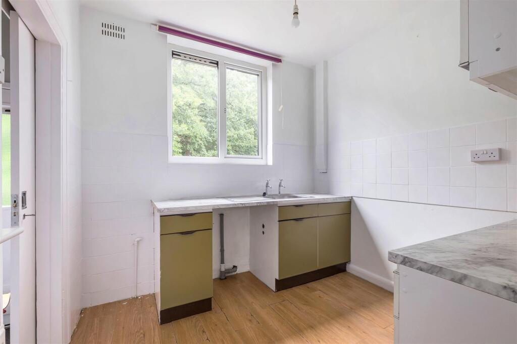 untitled (7 of 14).jpg