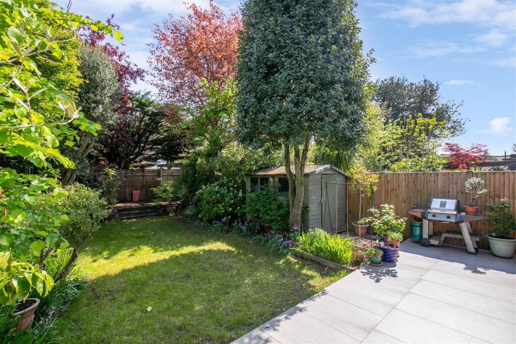 Prebend Gardens, W6 - for sale