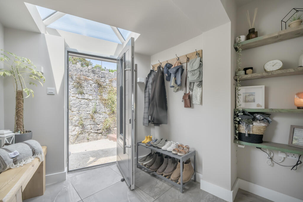 1307289-25-685187...