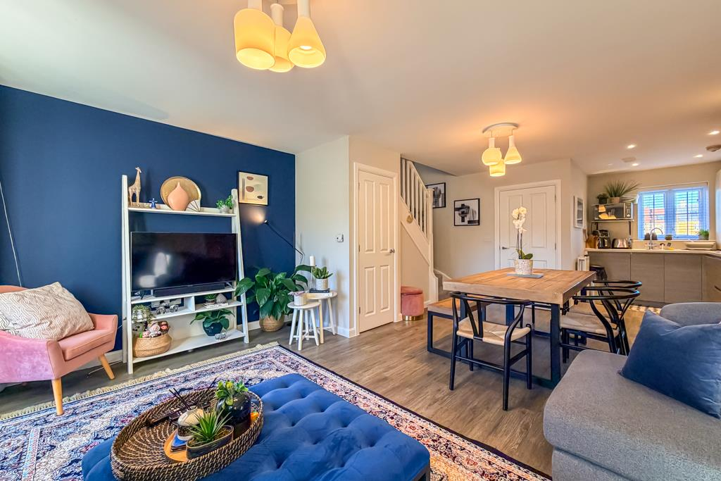 Kitchen/Living Room