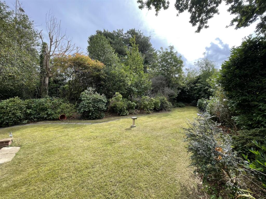 Photo 09-09-2025, 13 05 30.jpg