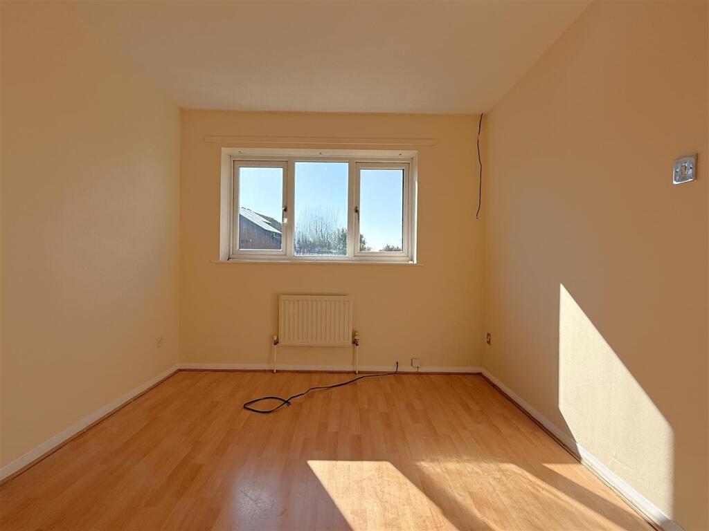 bed2.JPG