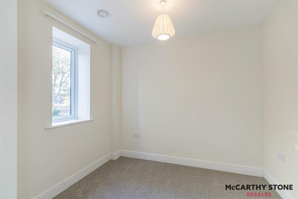 14elmtreecourt-4.jpg