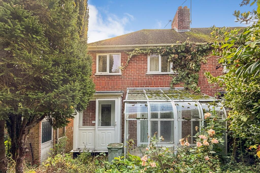 15 Downs Road, Canterbury, Kent, CT2 7AY