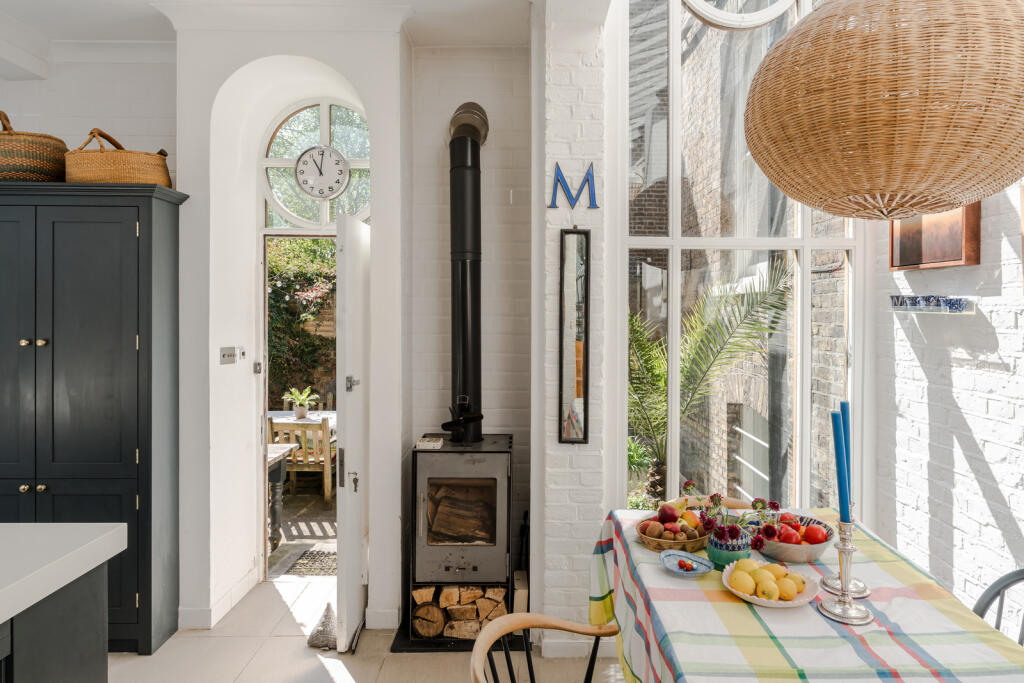 280455 - 35 Durand Garden-29.jpg