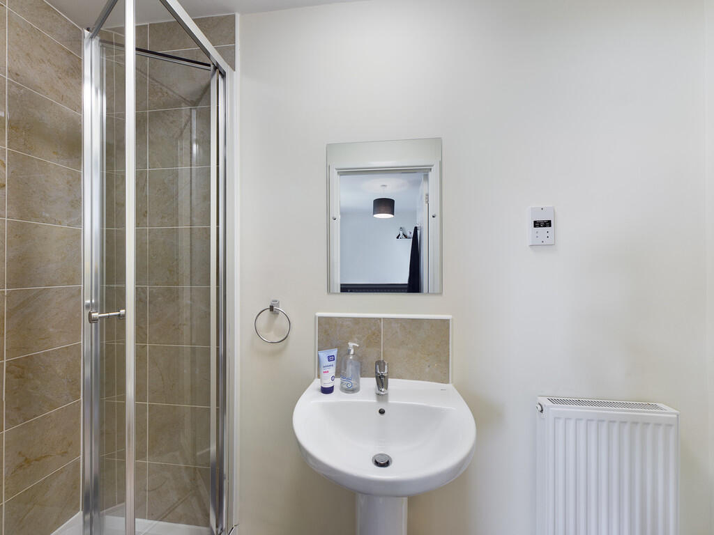 CAM00195P1-PR0220...