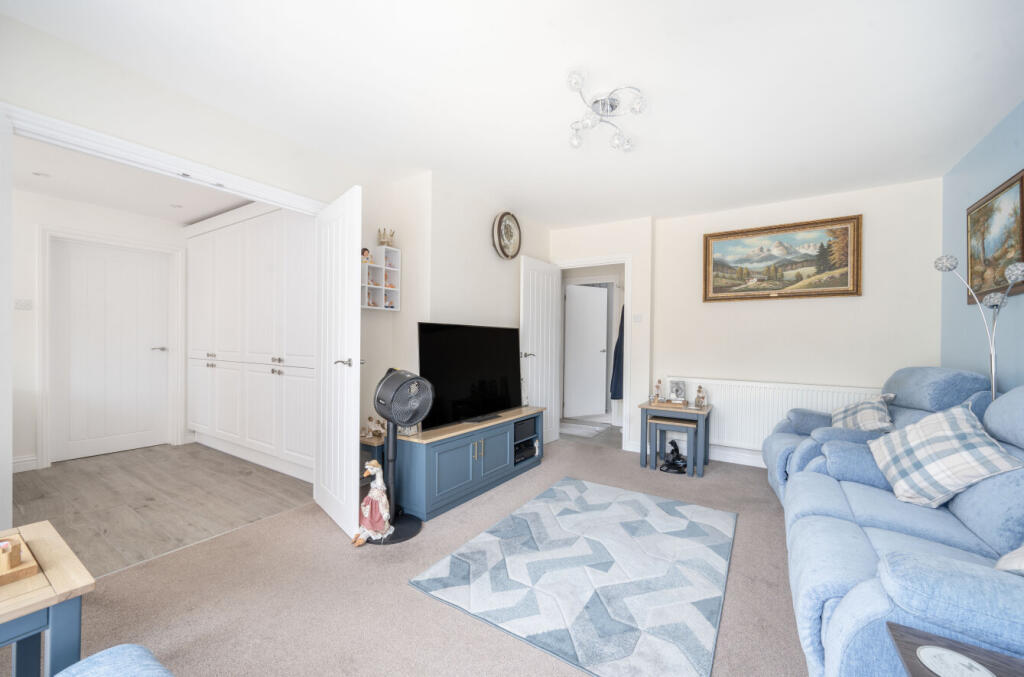 1295875-9-682c5cd...