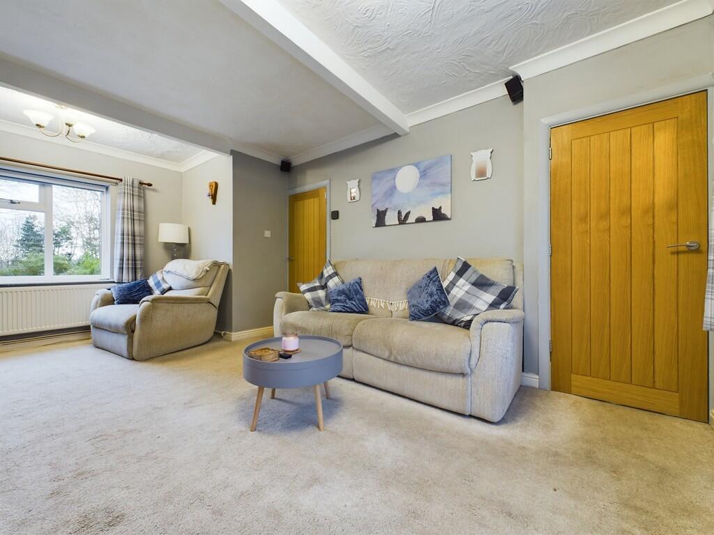 CAM04273G0-PR0069...