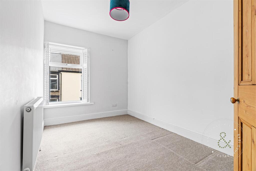 Anchor Street, Taffs Well (24).jpg