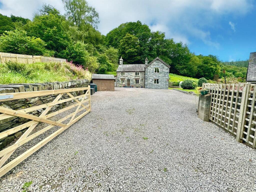 PHOTO-2024-08-22-21-40-53 (28).jpg