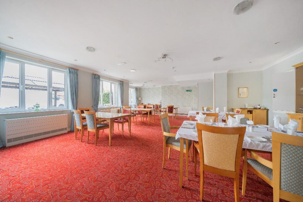 Owners Dining