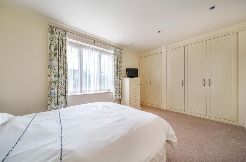 65fab5bd5adf0-l-1103199 (7).JPG