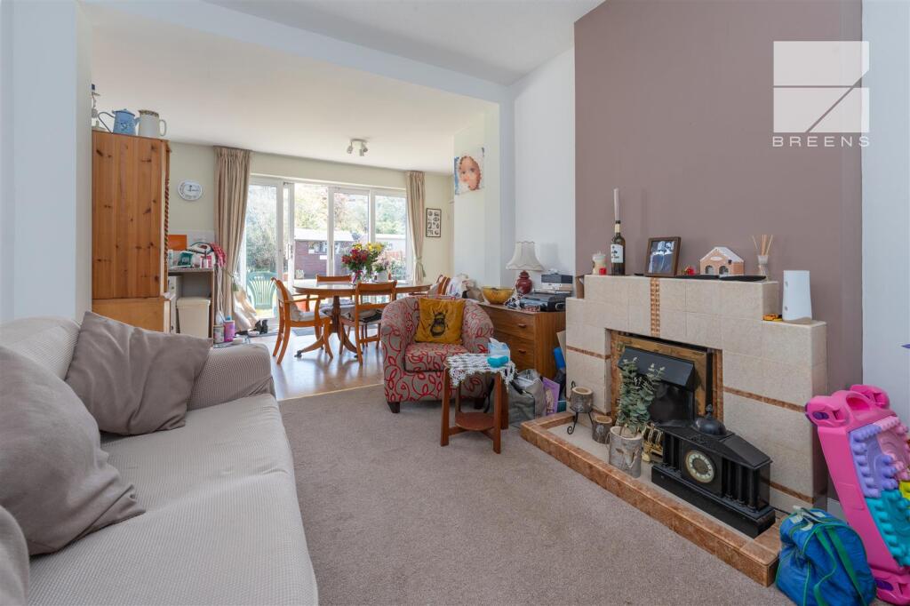 252 Hale End Road_0033.jpg