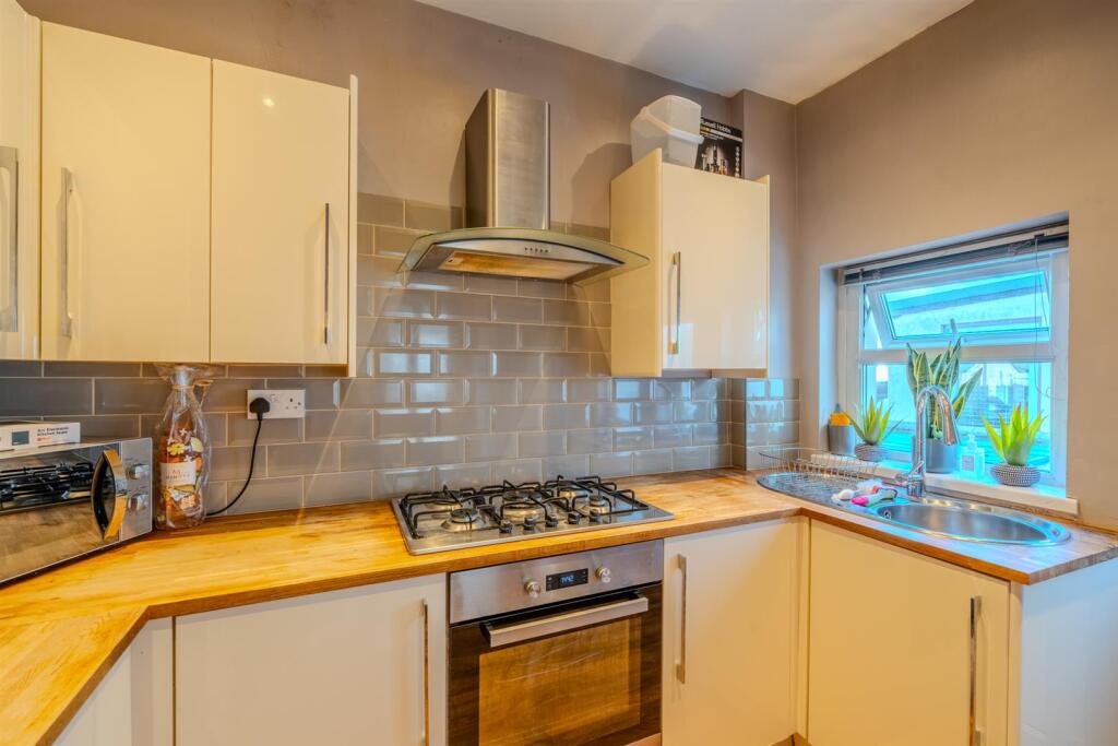 19 Park Terrace-16.jpg