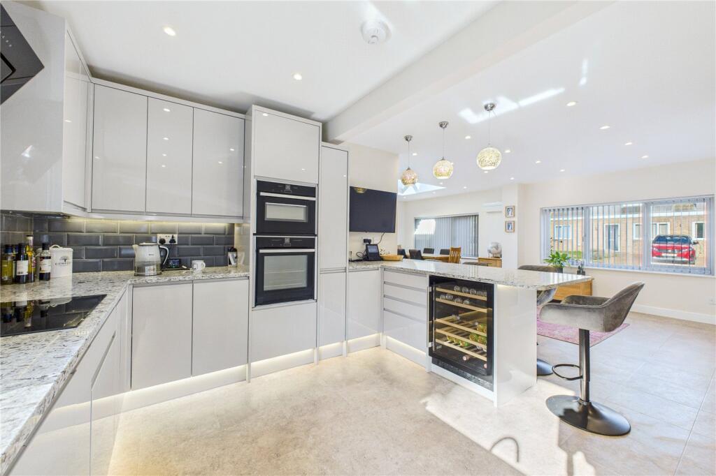 Kitchen / Diner