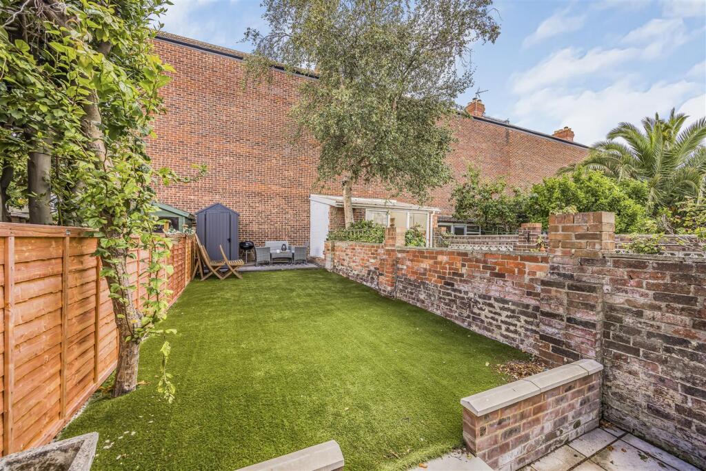 23 Leopold Street, Southsea-PorticoMarketing-SoldB