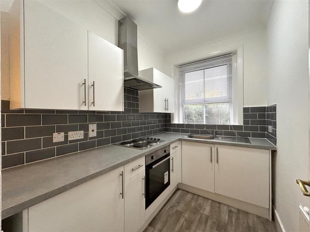 Kitchen.JPG