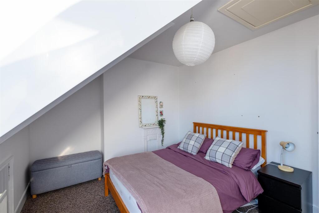 40 Addycombe Terr HE-10.jpg