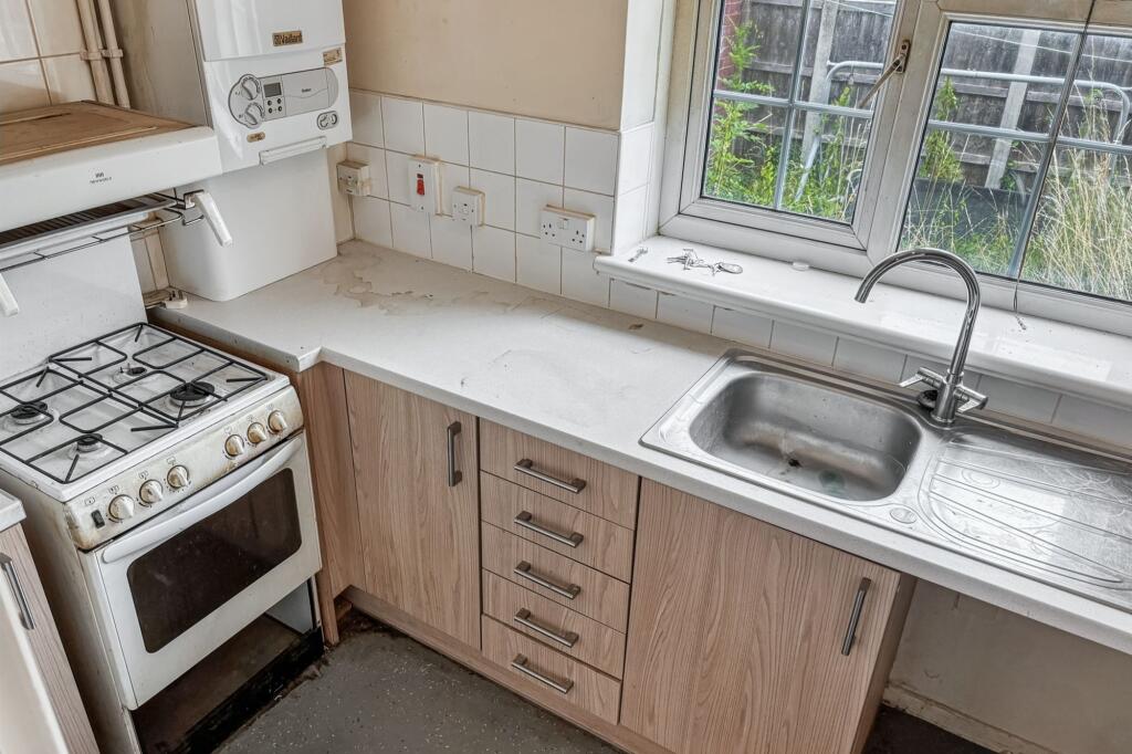 Flat 34 Plaistow Close, Stanford-Le-Hope, SS17 7AT