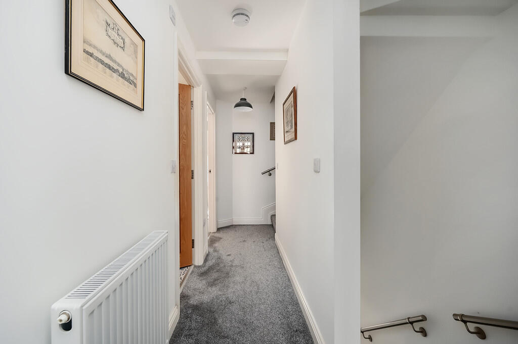 4A WEST CROSS - T...