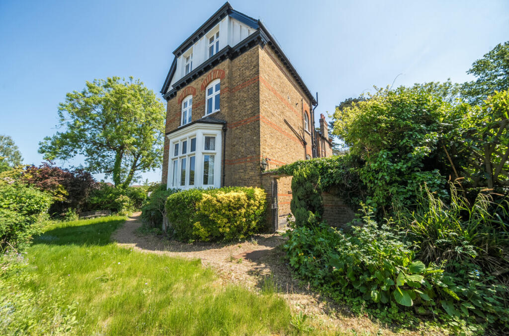 44-68233b5f787bd-...