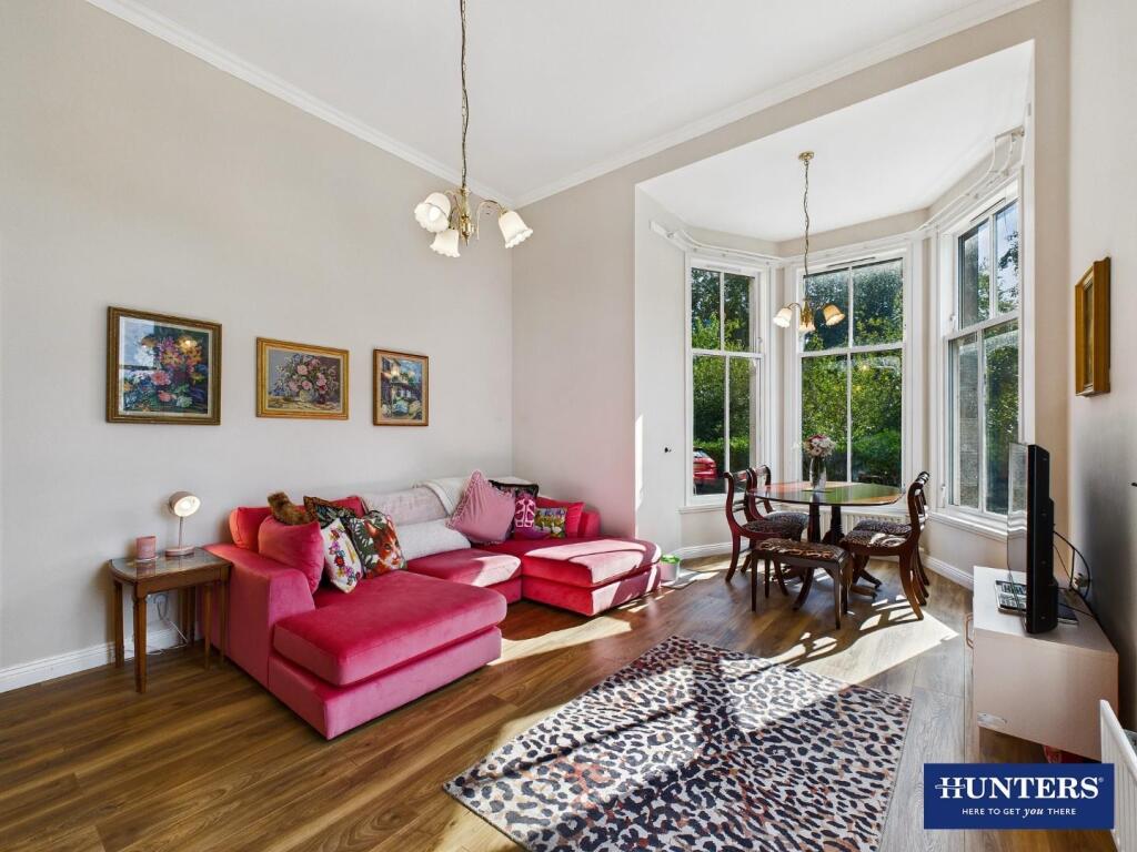 Living &amp; Dining Room