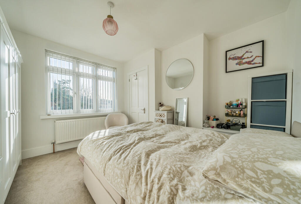 1396046-3-695e616...