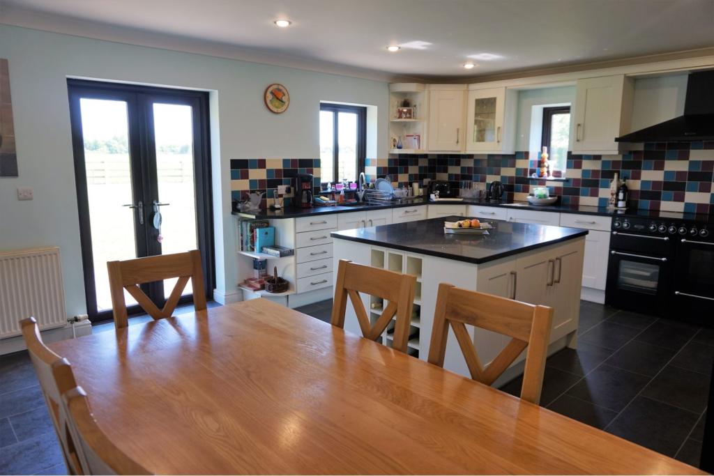 Kitchen / Diner