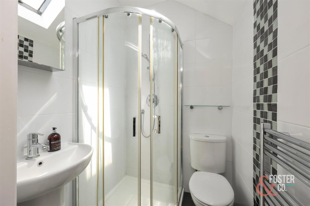 The Droveway, 22A-010.JPG