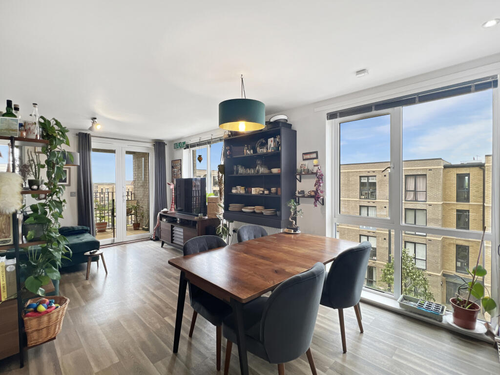 b0fef387756093c492f833d7ae2799858ffd2380