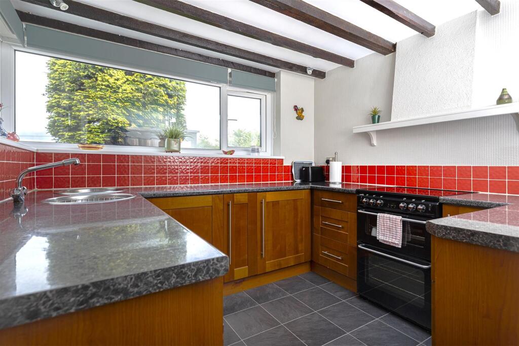 Bramleys Estate Agents - Kaye Lane - Almondbury (1