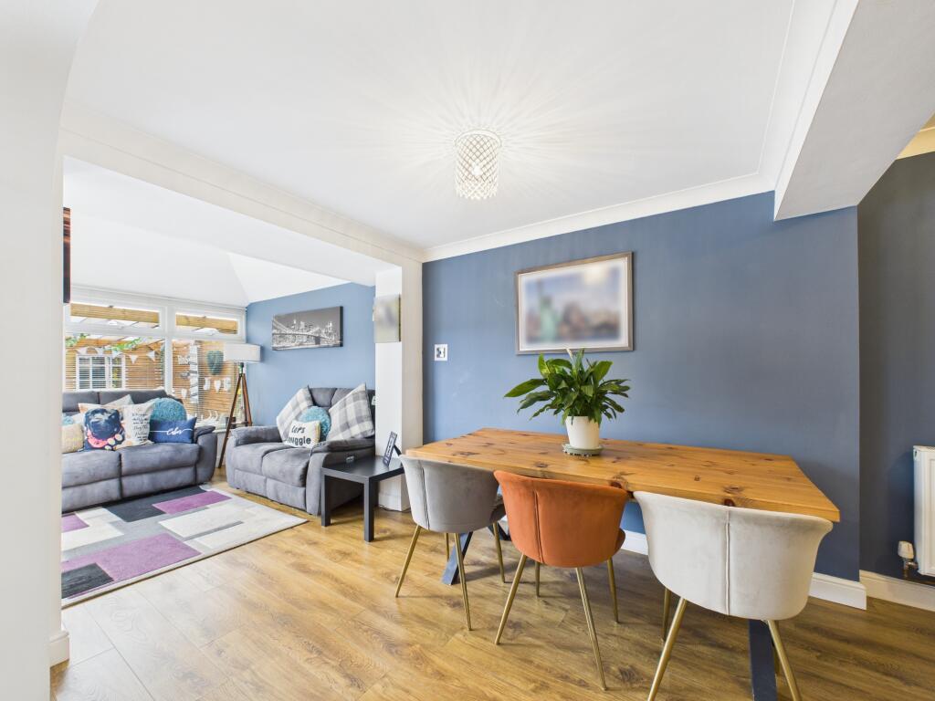 Living / Dining Room