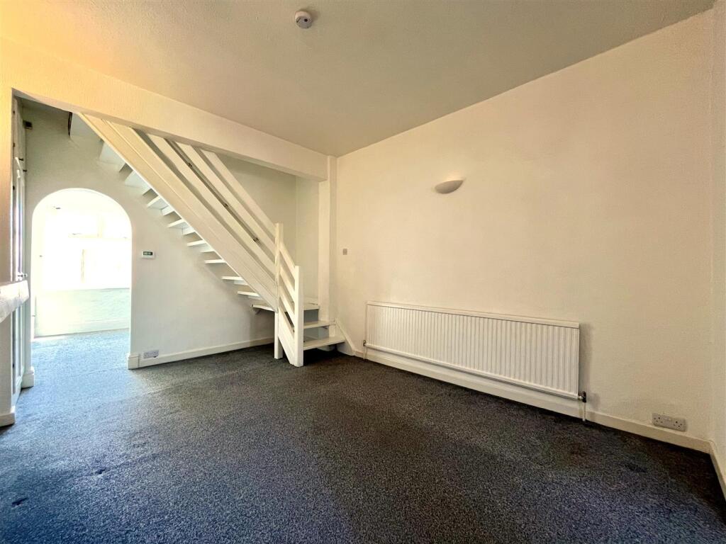 Dining Room Aspect 3
