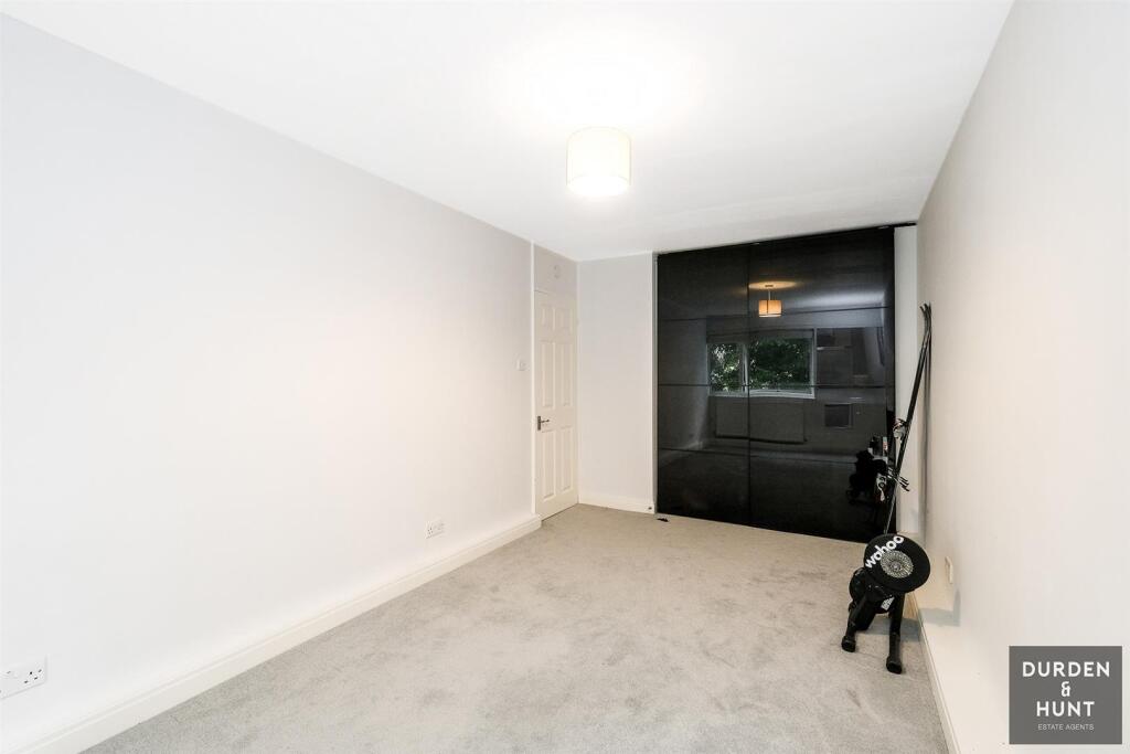 Deepdene Close-17.jpg