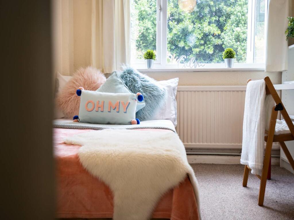 34_Bramshaw_Road_Can