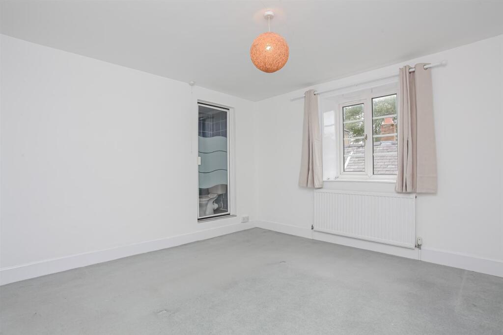 107 High Street (1).jpg