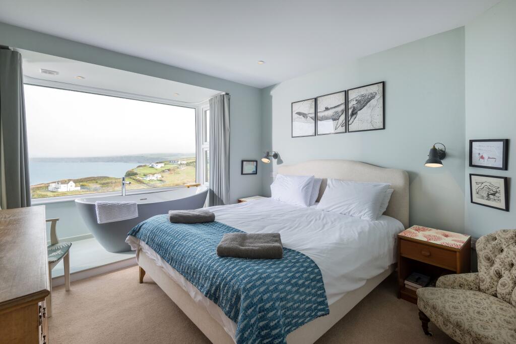 67e51530751ec_Doon-Williams-Oyster-Bay-Port-Isaac