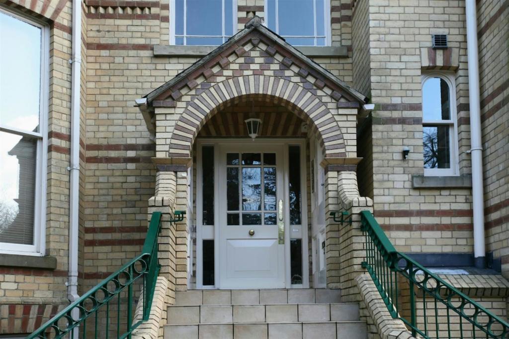 Communal Entrance