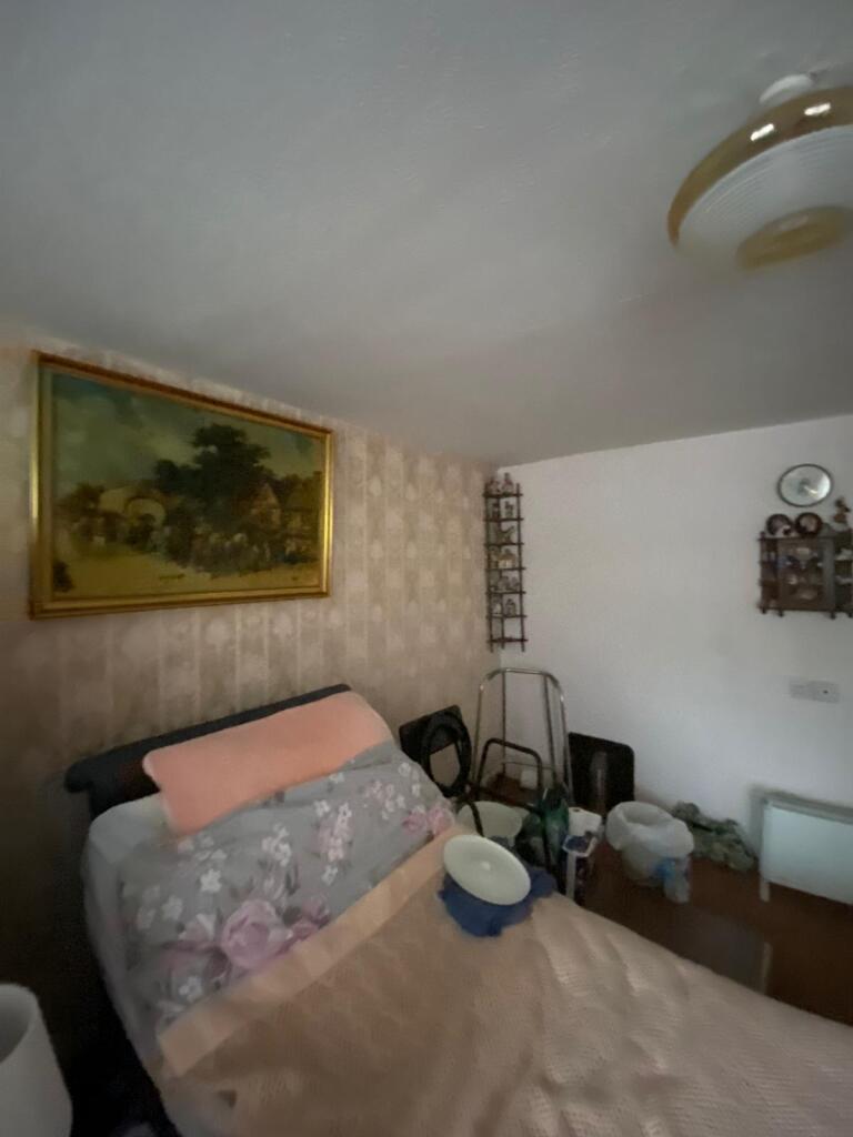39 Townmead Road, Waltham Abbey, EN9 1RP